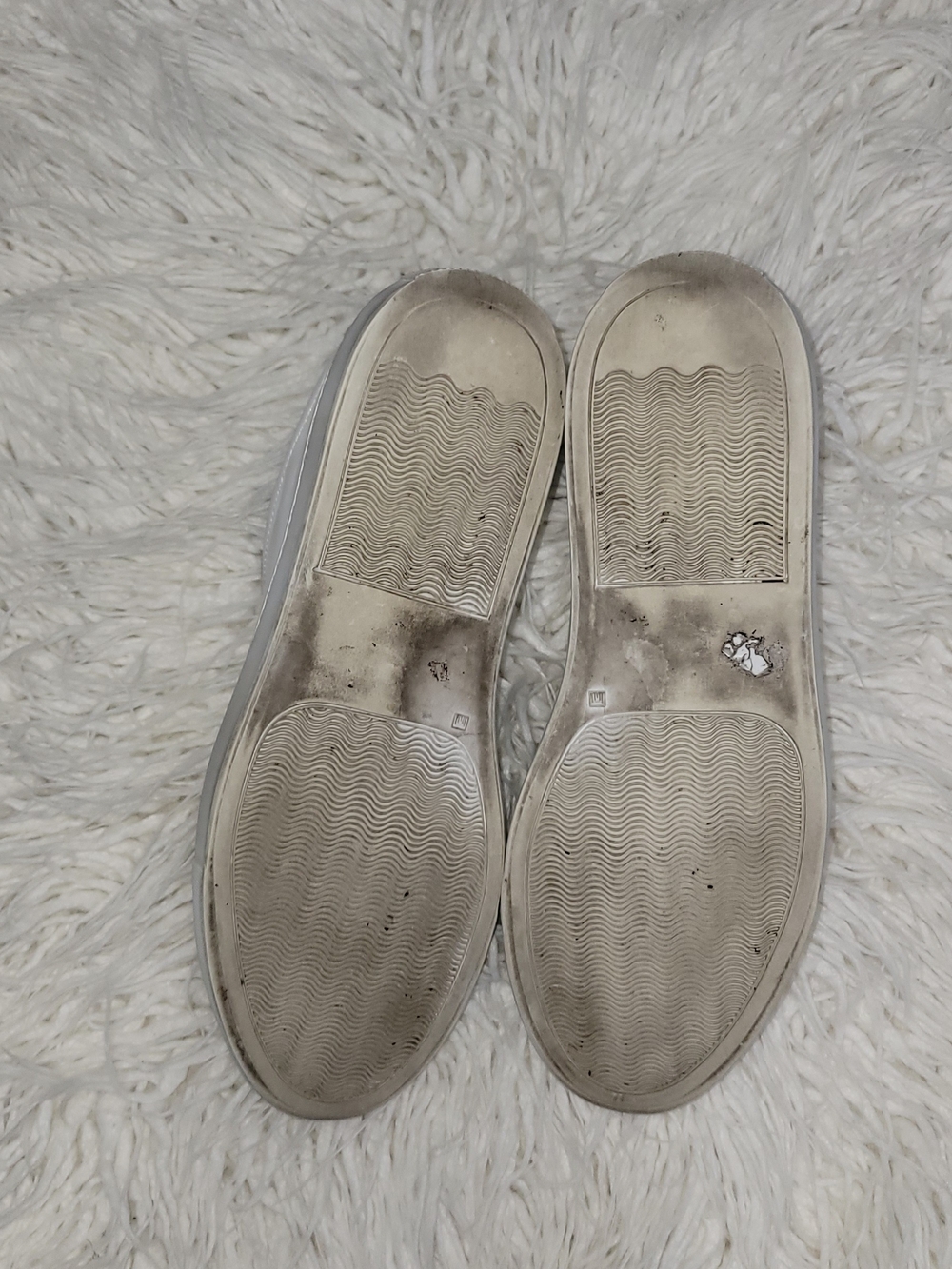 Common Projects Achilles White Leather Low-Top Sneakers - Picture 7 of 8